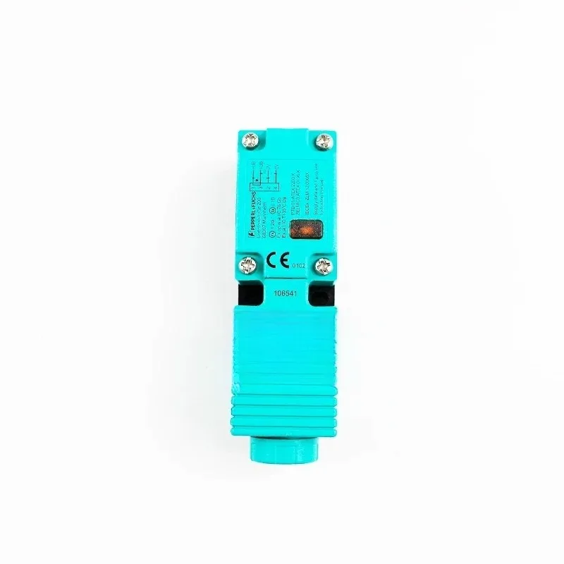 OCT300-M1K-N2 German diffuse reflective photoelectric sensor deflection door explosion-proof photoelectric switch