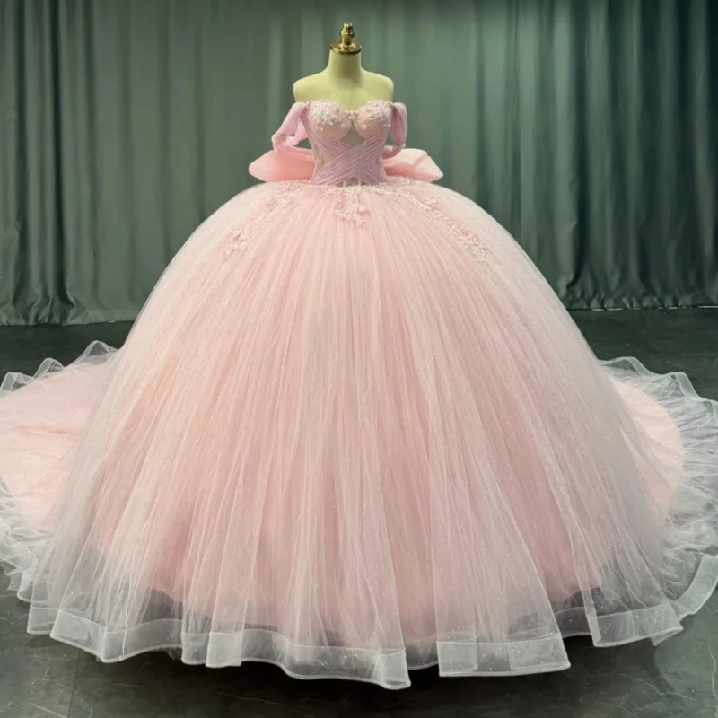 

Pink Shiny Quinceanera Dresses Off The Shoulder Applique Beading Bow Tull Party Birthday Sweet 16 Dress Vestidos 15 De Anos