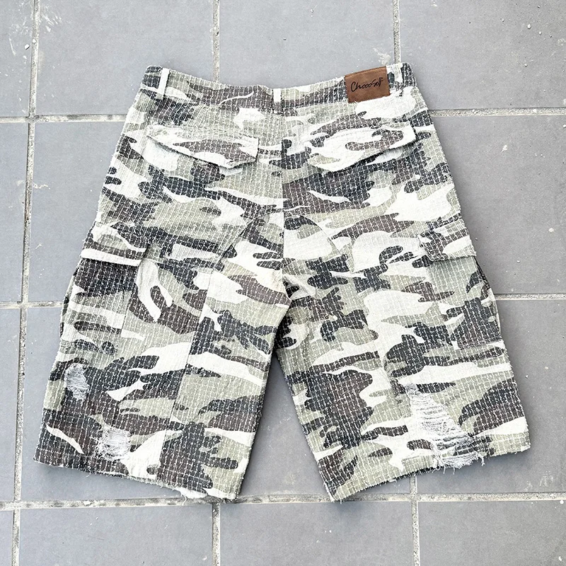 25SS Hip Hop Wear Out Damaged Hole Camouflage Multi Pockets Workwear Shorts Men Women Best Quality Functional Cargo Breeches