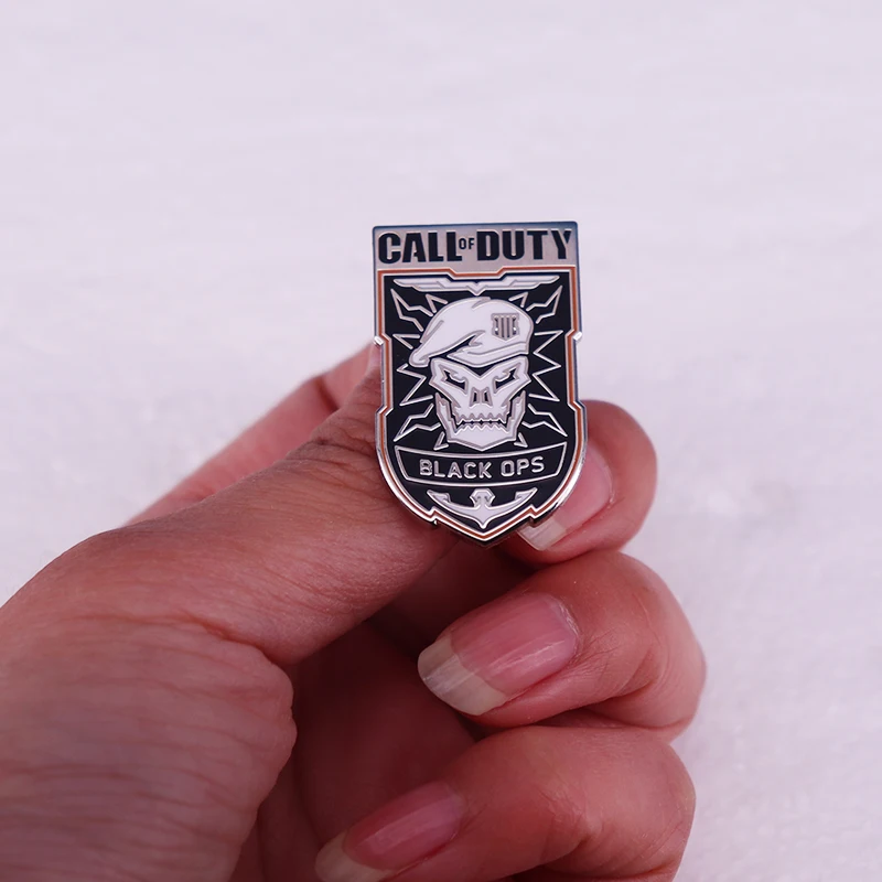 Call of duty enamel pin black ops metal badge game brooches fans gift