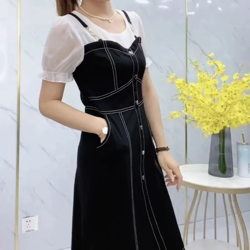 Korean Female Fashi… - image