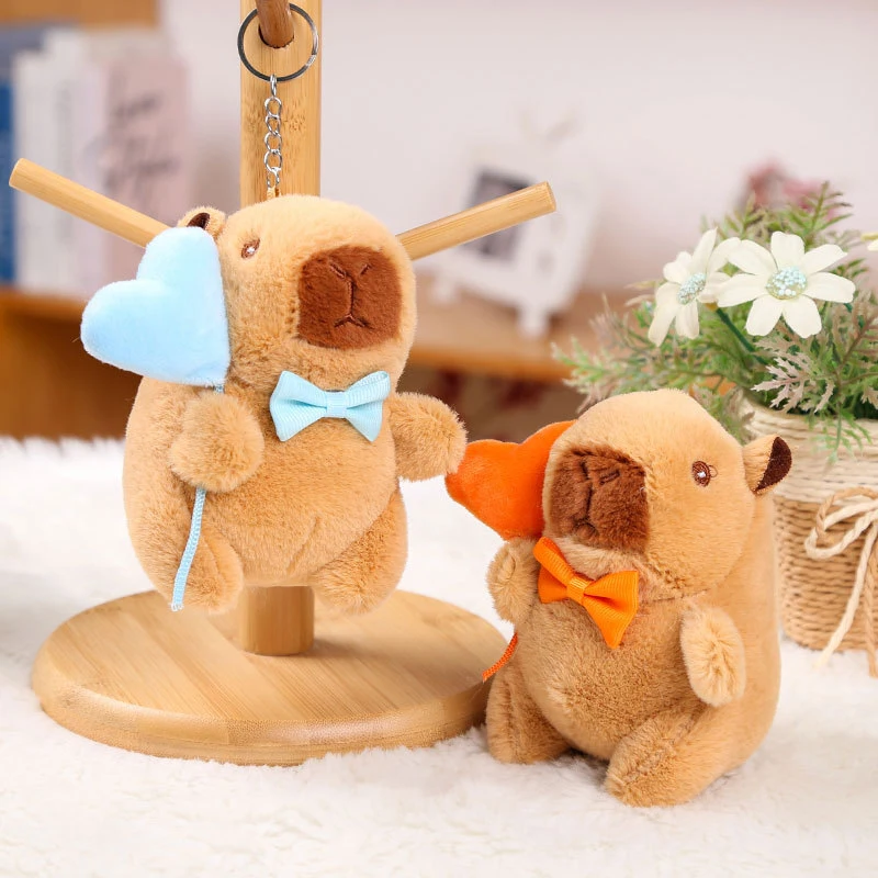 Jouet en peluche Capybara Anime de 12 cm avec ballon d'amour