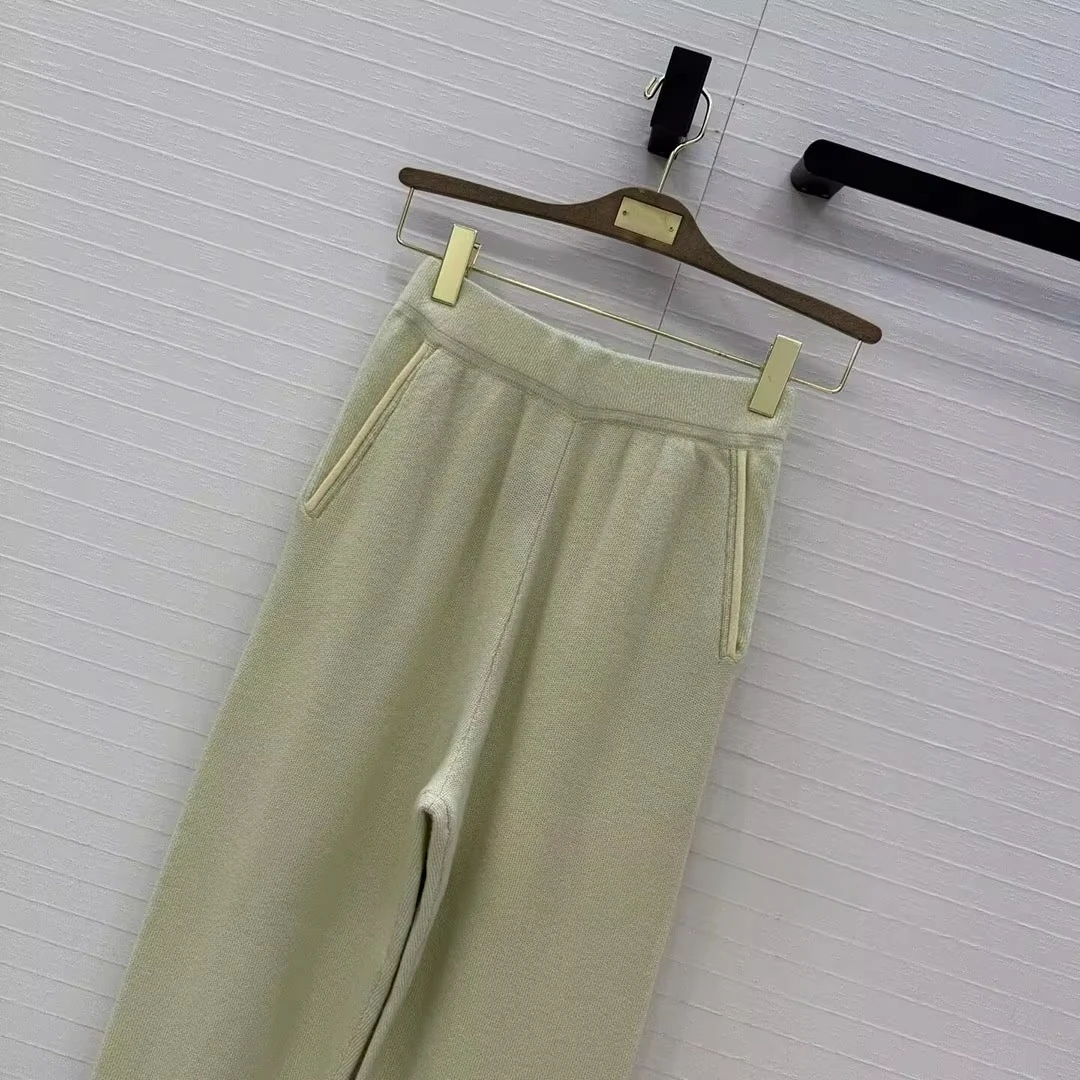Luxury Old Money Style Cashmere Knitted Ankle Length Pants Women 2026 New Autumn Solid Color Elastic High Waist Casual Trousers