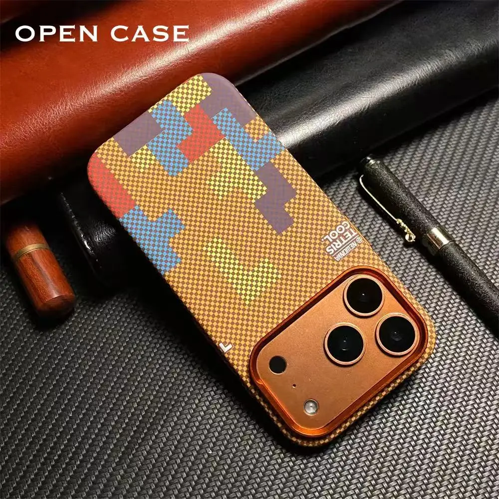 Capa de Celular com Textura de Fibra de Carbono para Magsafe para iPhone 17 16 15 14 13 Pro Max, Capa Rígida Fosca com Lente de Liga para Carregamento Sem Fio