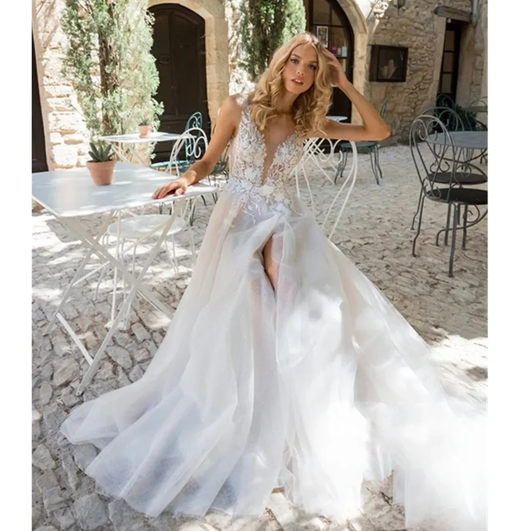 Sem mangas Halter Back Wedding Dress, Decote em V, Linha A, Elegante, Sem mangas, Decalque 3D, Side Split, Vestido de noiva personalizado, Novo, 2024, Personalizado