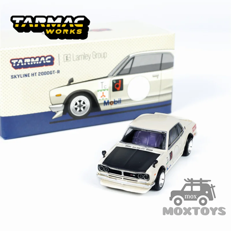 Tarmac Works 1:64 Skyline 2000 GT-R (KPGC10) White Diecast Model Car