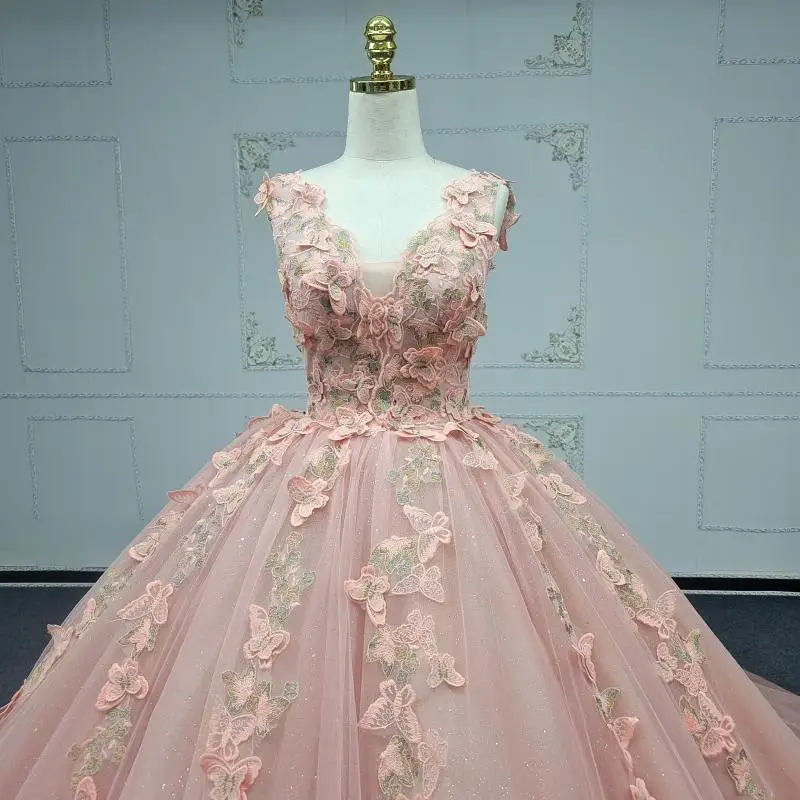ที่กําหนดเองเงาสีชมพูเข้ม V คอ Quinceanera ชุดผีเสื้อ applique Tull ลูกไม้ผลกําไรในรอบ vestidos de 15 Quinceanera ﻿