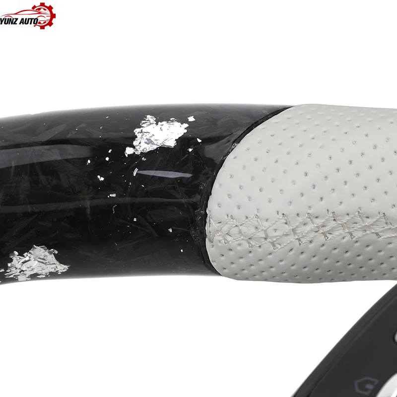 Nachrüst-Upgrade: Halb-Leder-Lenkrad aus geschmiedetem Carbon für W204 W205 W211 W213 W212 W222 EQA E550 AMG GT Modelle – Detail 2