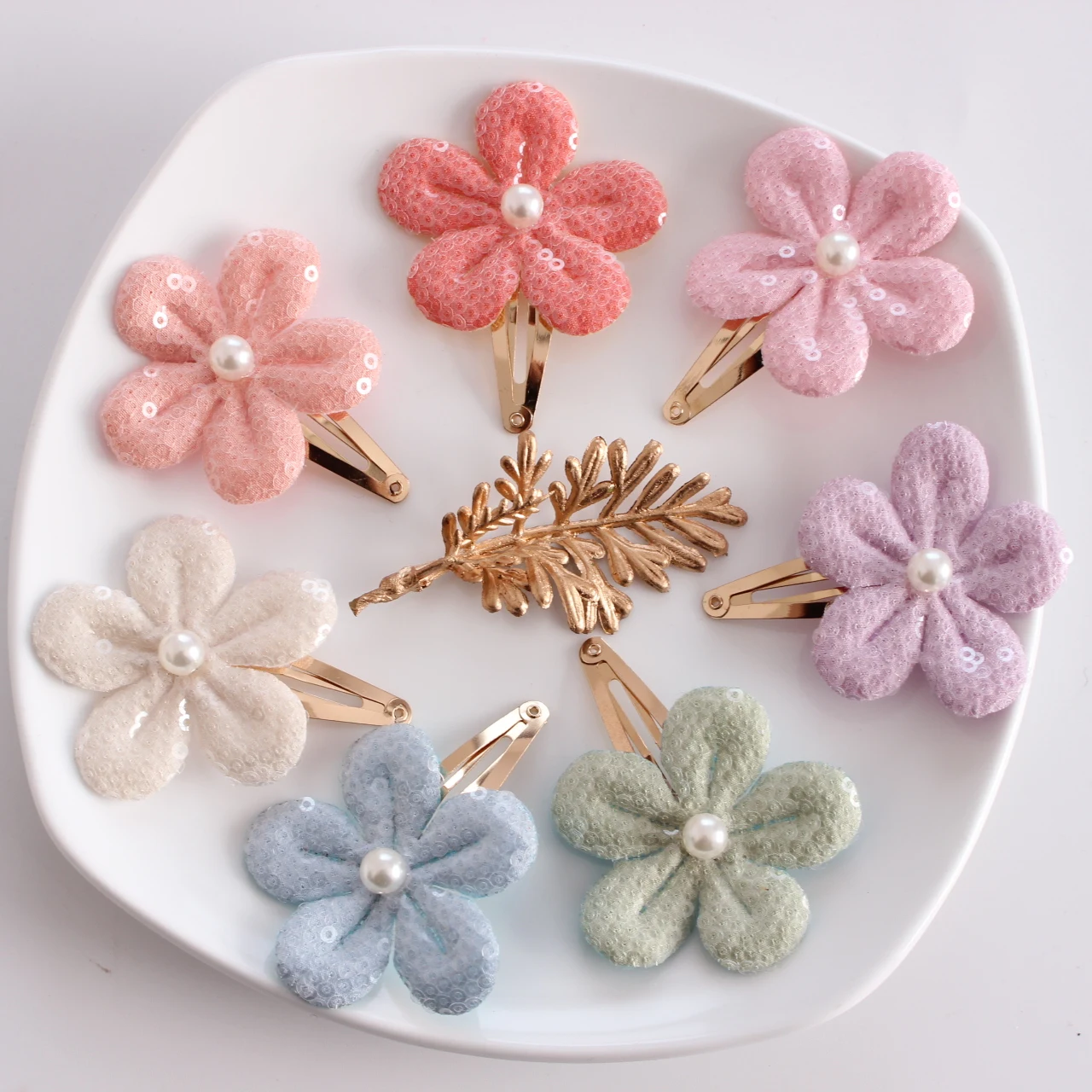 

Cute Baby Clips Kids Girls Sequins Flower Pin BB Hair Headwear 2 PCS