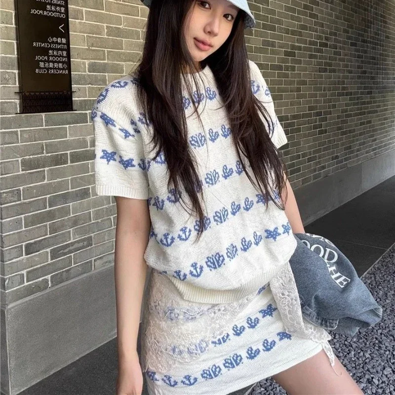 

New Summer Wear Suit, Women's Korean Design Sense Jacquard Round Neck Knitted Short Sleeve Top, Hip Skirt