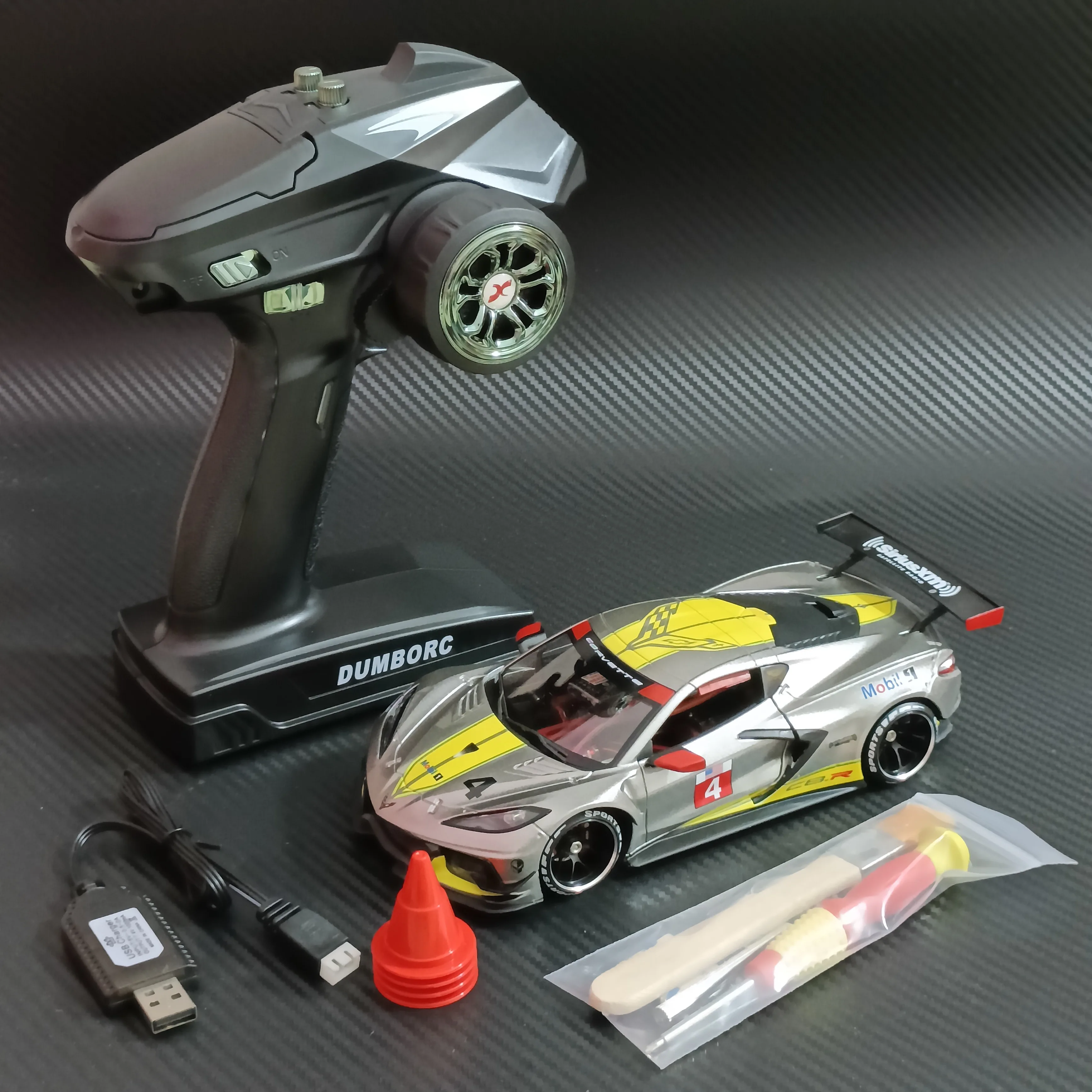 FATJAY HGD1 MINI RC 1/28 RWD Drift RC Auto da corsa con guscio in metallo RTR Modello di telecomando
