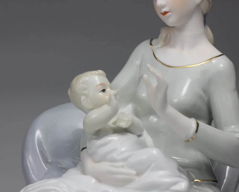 Imagem -03 - Nostálgica Porcelana Mãe e Infantil Decoração Escultura Estátua Cerâmica Motherliness Artesanato Ornamento Presente de Aniversário para a Mamãe