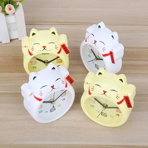 Cartoon creativo Lucky Cat Clock Clock Mini Mesa Decoración Estudiante de plástico lindo 8 mejores gatos de reloj de ventas - №1