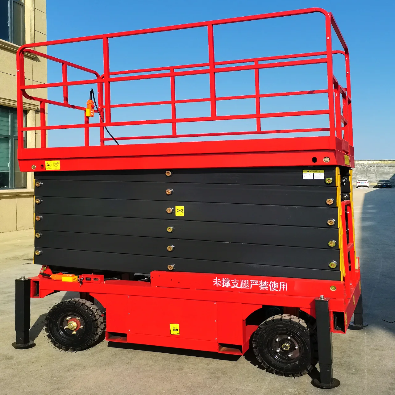โต๊ะยกไฮดรอลิกแบบเคลื่อนที่ได้ - Scissor Lift Table Hydraulic บทวิจารณ์และราคา