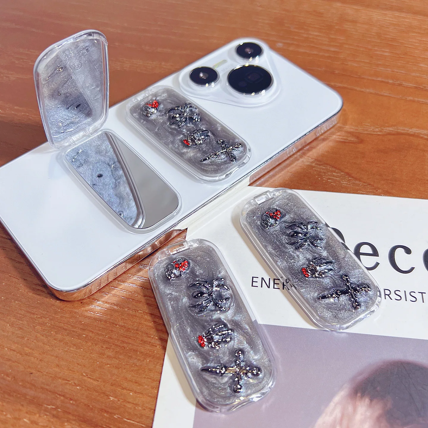 New Style Resin Phone Case Back Sticker Stand, Folding Mirror Makeup Mirror, Black Cross Skeleton Head