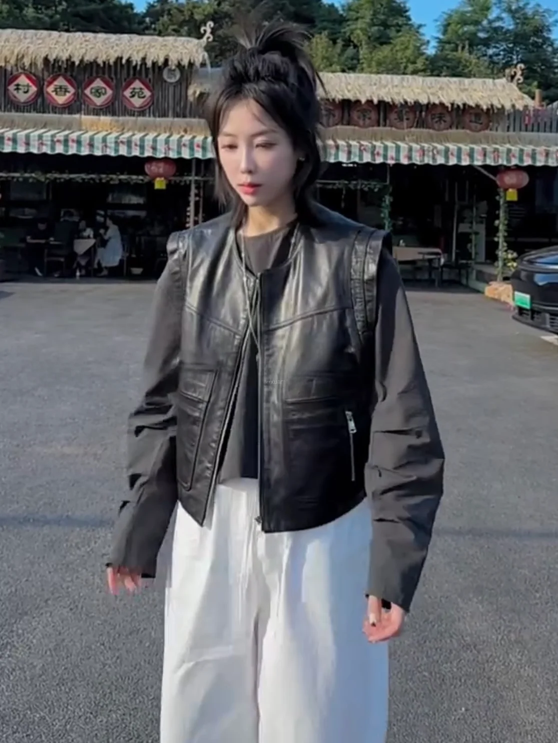 

Новая женская куртка-жилет из натуральной овчины 2025 года: свободный крой, стройнящий силуэт, повседневный стиль, модный дизайн, для города, с длинными рукавами, на молнии