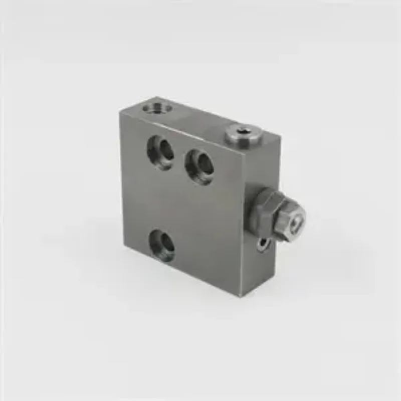 

702-21-5510 0 702-21-0923 0 PC130-7 valve for excavators