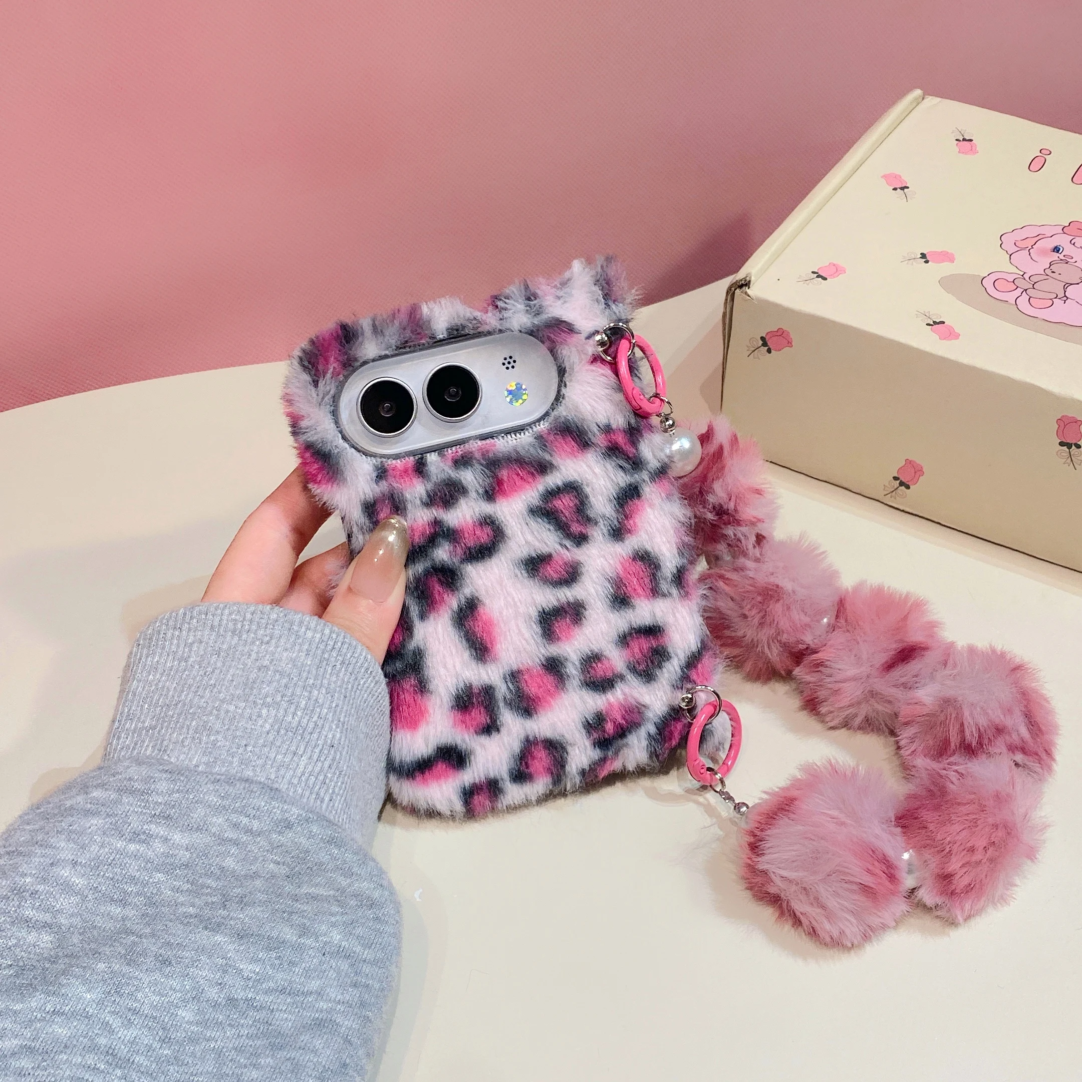Phone Cases Iphone 12 - Leopard Print Fluffy Plush Wrist Strap