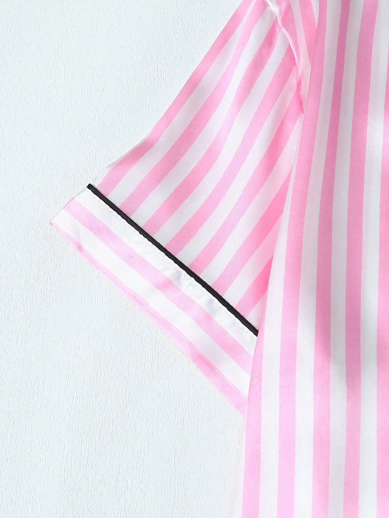 

Розово-белый полосатый атласный пижамный комплект с коротким рукавом для женщин, весенне-летняя домашняя одежда