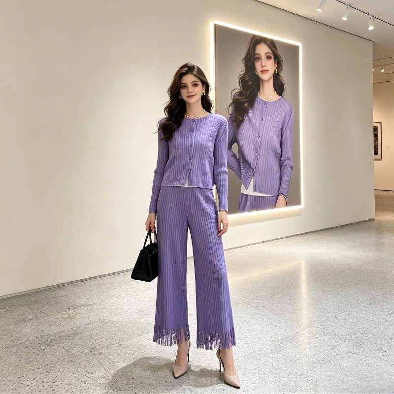 

Miyake Pleated Casual Suit for Women Loose Fit Fashionable Elegant High-end Mature Unique Tassel Pleated Two-piece Set Pleat