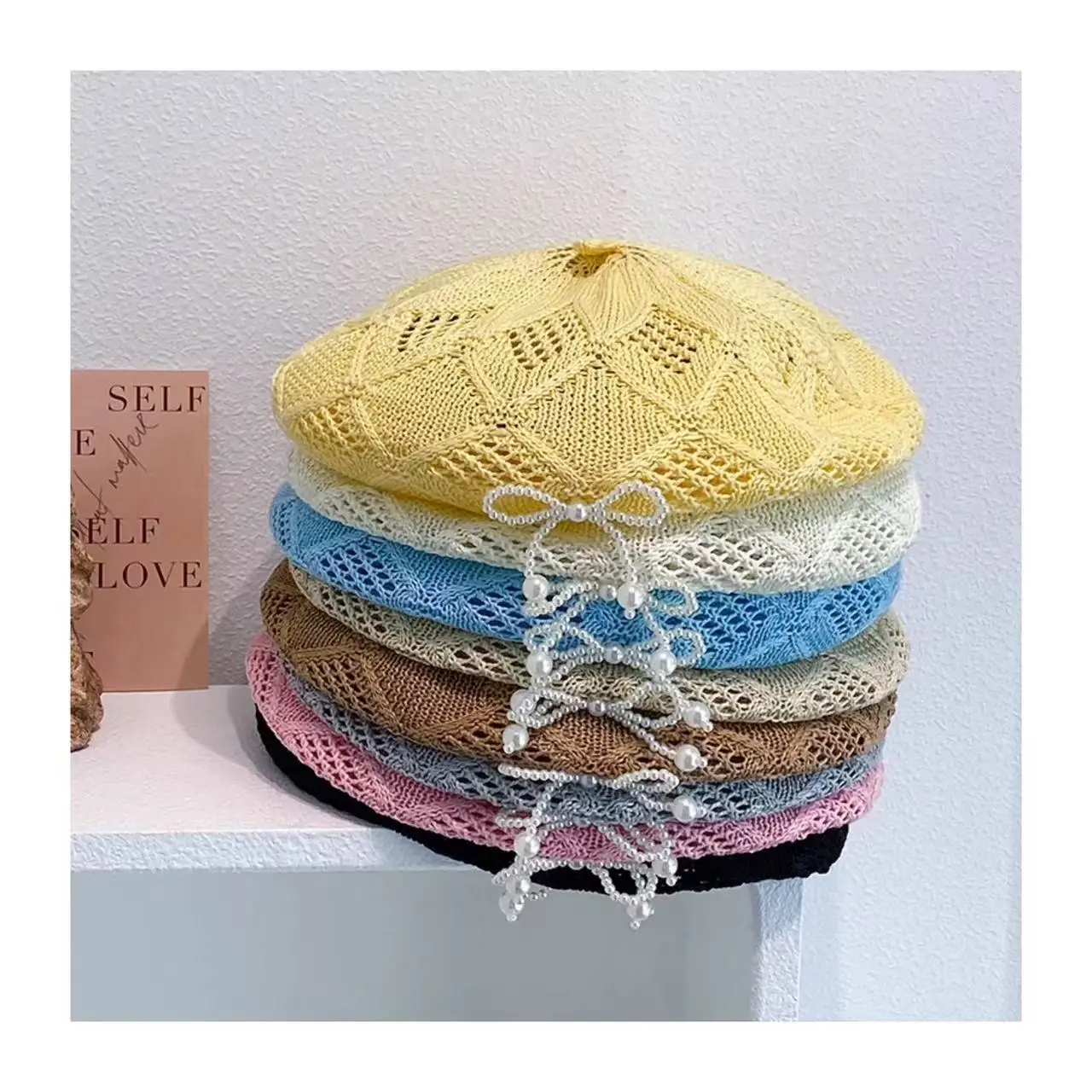 

Women's summer hollow knitted beret autumn travel thin breathable versatile Japanese and Korean sweet temperament painter hat