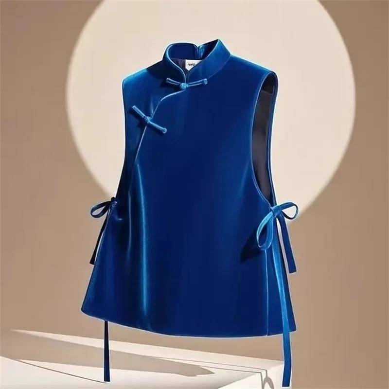 

New Chinese Style Light Fashion Age-reducing Beauty Black Small Stand-up Collar Sleeveless Gold Velvet Buckle Vest Female Spring