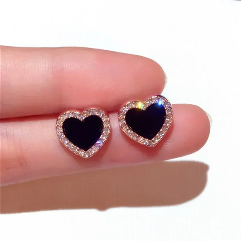 Delysia King stud earring