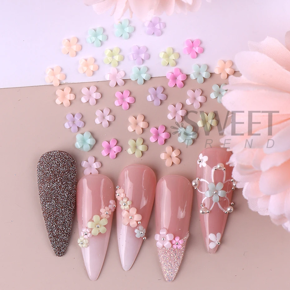 Dijes de flores pequeñas coloridas para uñas, decoración con cuentas de Caviar doradas y plateadas, manicura Floral acrílica, joyería de diamantes de imitación, 12 rejillas