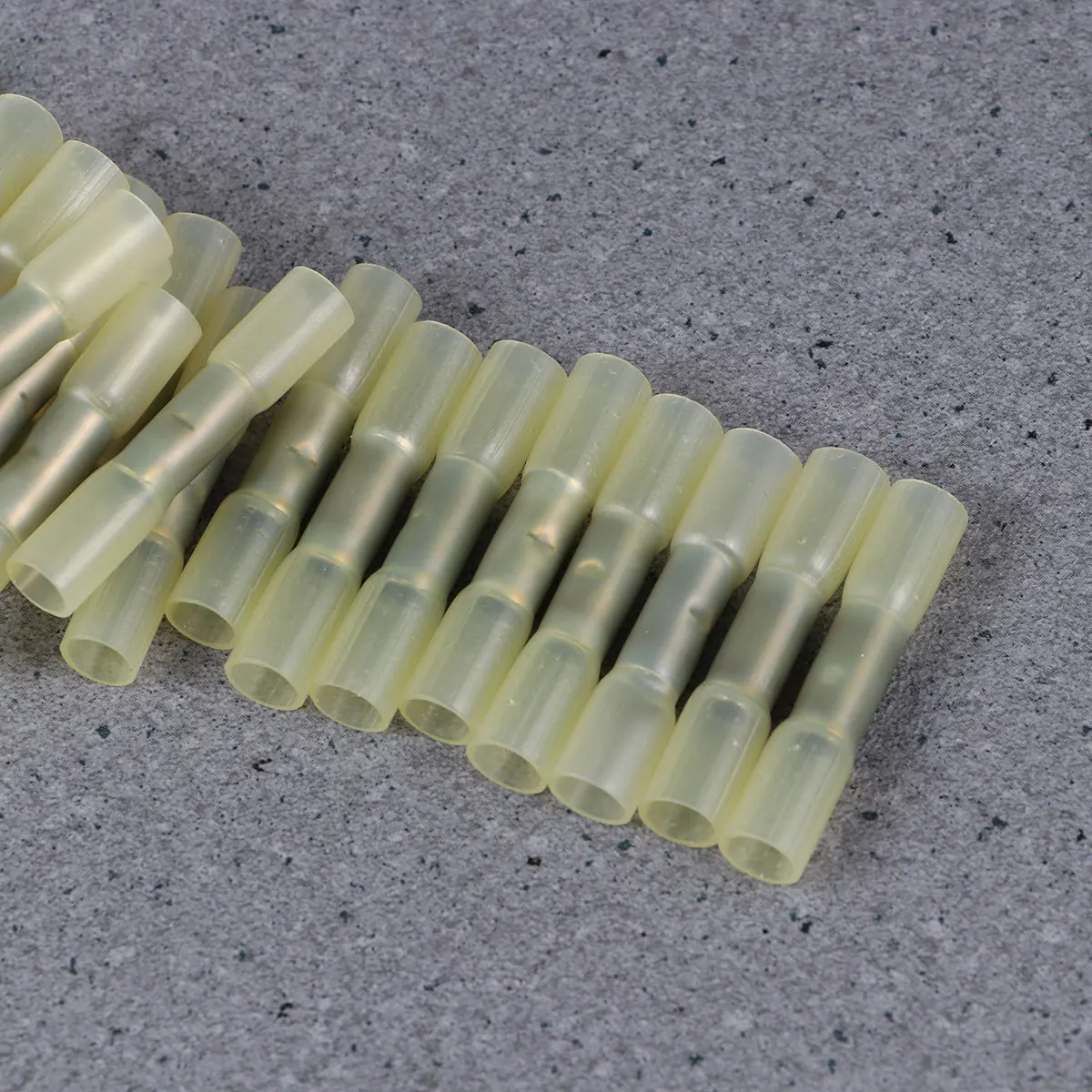 

25Pcs Heat Shrink Butt Wire Crimp Connectors 1.5-2.5mm Waterproof Dual Wall Crimp Terminals Seal Corrosion Butt Wire Connectors