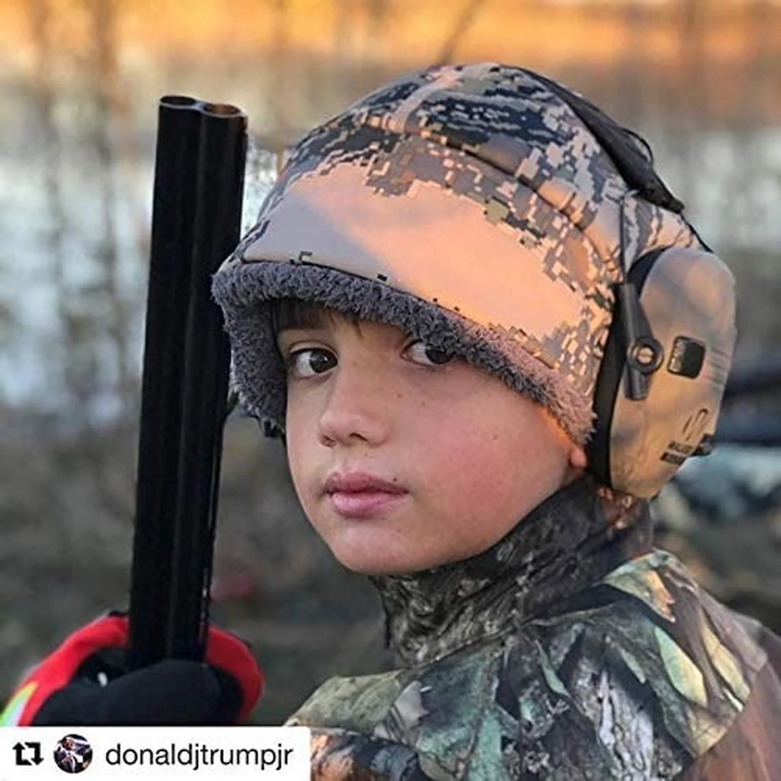 Walker Razor Slim Electronic Muff Electronic Shooting paraorecchie Tactical Hunting Hearing cuffie protettive