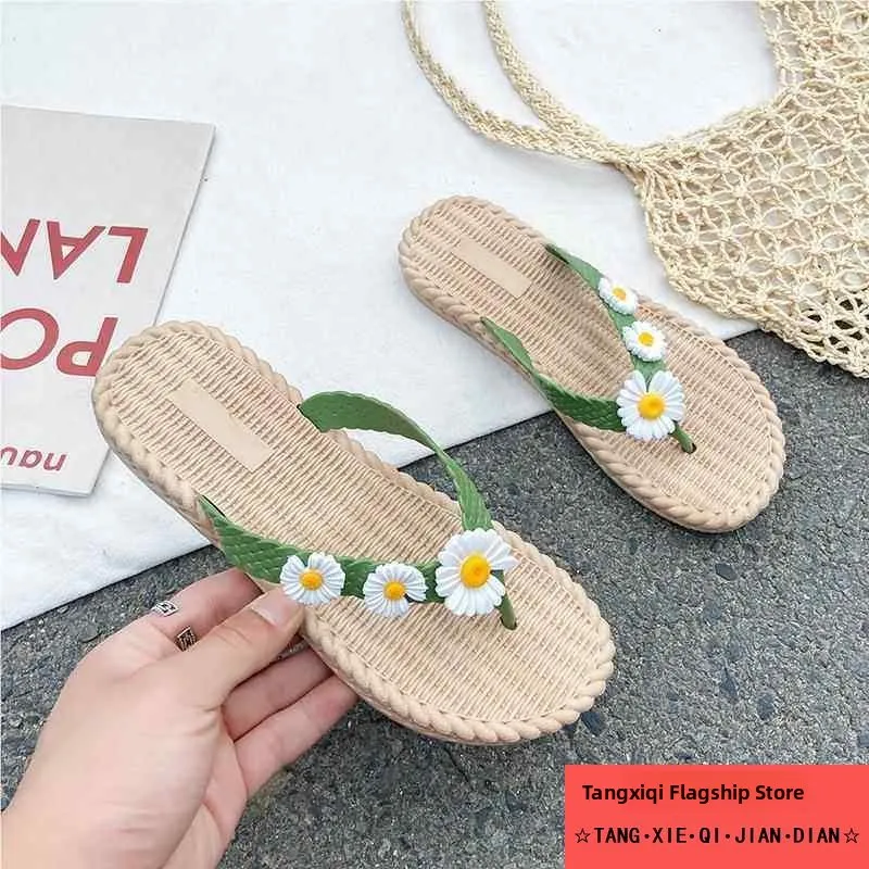 

2026 New Women's Summer Floral Thong Slippers Outdoor Wear Resistant Flat Bottom Sandals Beach Slippers Casual Style EVA Mate...