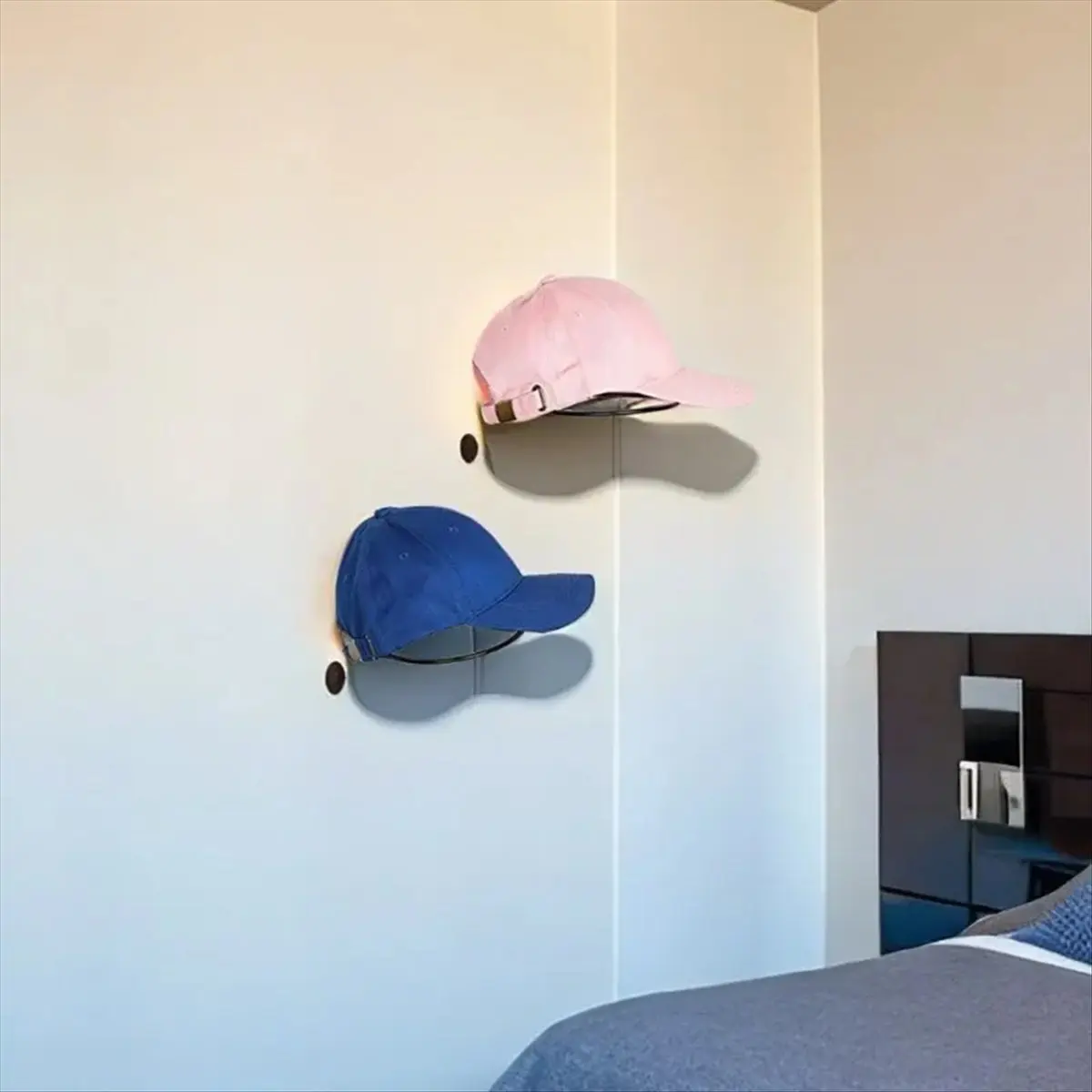 New Arrival 4PCS Iron Basketball Football Volleyball Storage Rack Household Wall Mounted Ball Rack Wall Storage Rack