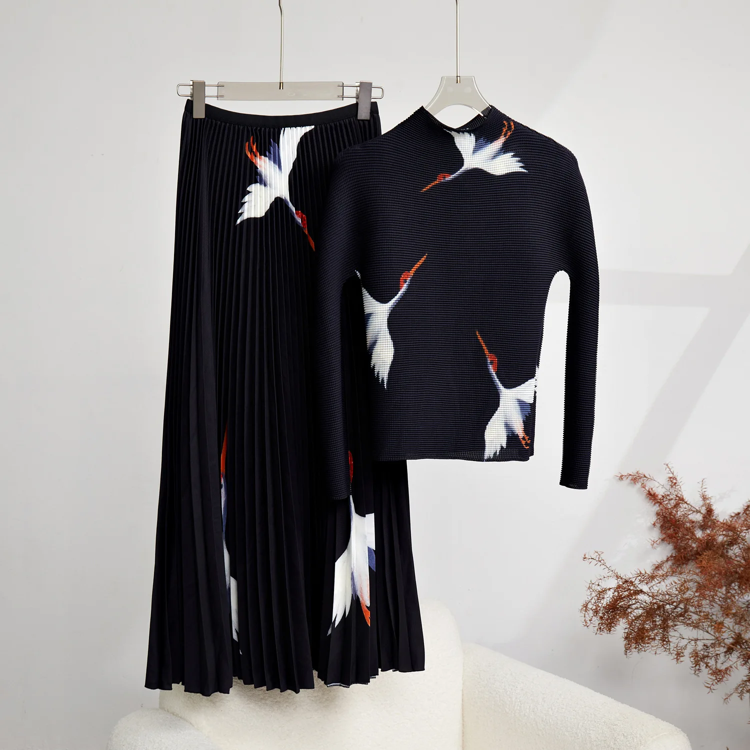 2 Piece Sets Women Outfit Autumn 2023 Long Sleeved Tee Top Skirt Suits Birds Printed Stretch Slimming Miyake Pleated Elegant