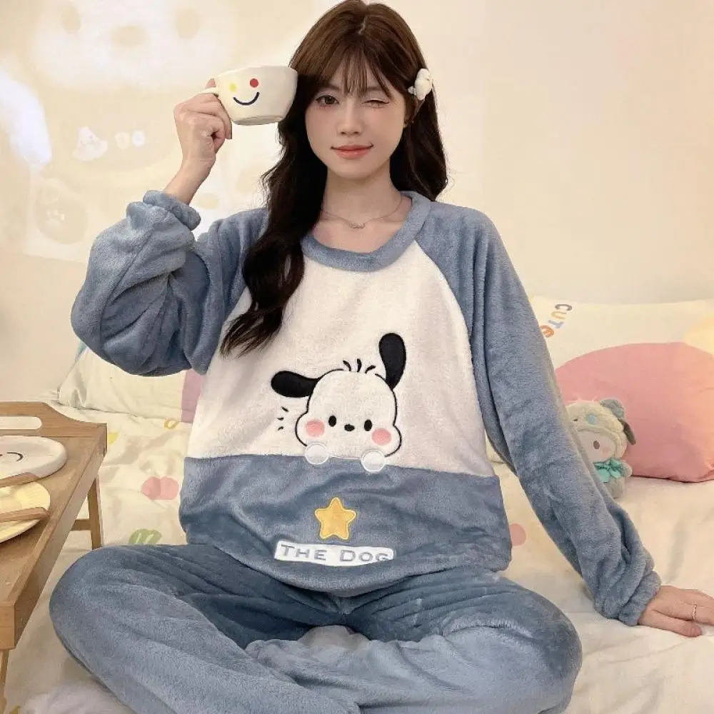 conjunto-de-pijamas-femininos-sanrio-2-pecas-anime-pochacco-kawaii-quente-para-o-inverno-em-veludo-coral-com-calcas-de-manga-longa-para-meninas