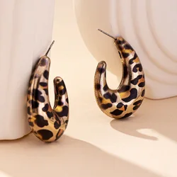 Geometric C-shape Leopard Stud Earrings For Women Metal Statement Ear Accessories Holiday Party Gift Fashion Jewelry E532