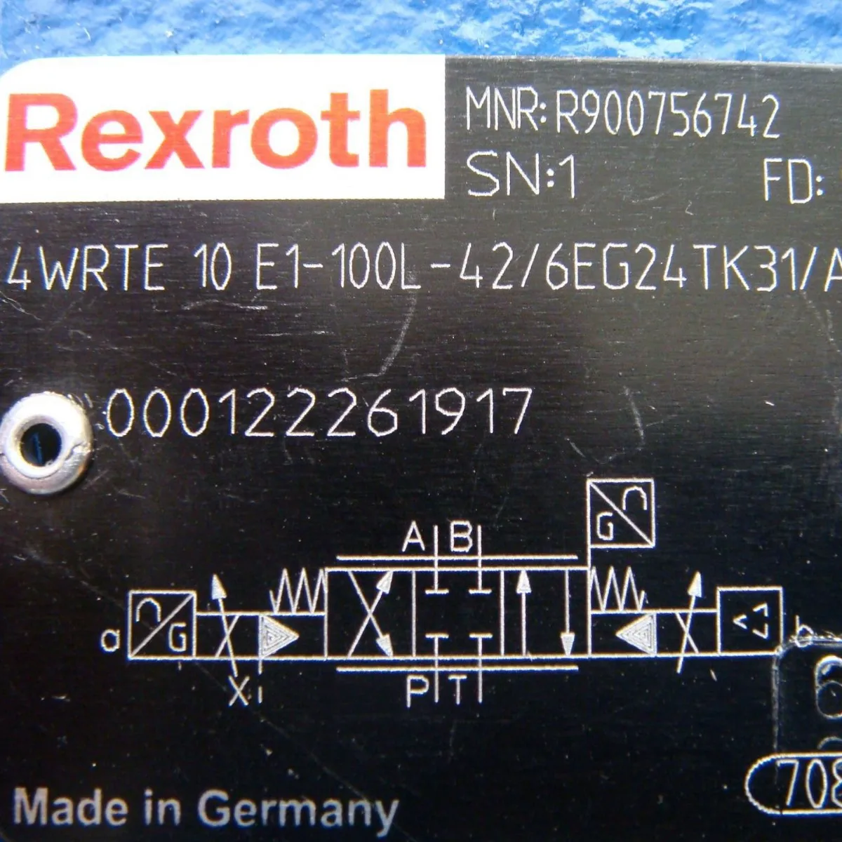 

Three-position four-way high-frequency sound directional valve 4WRTE series proportional valve