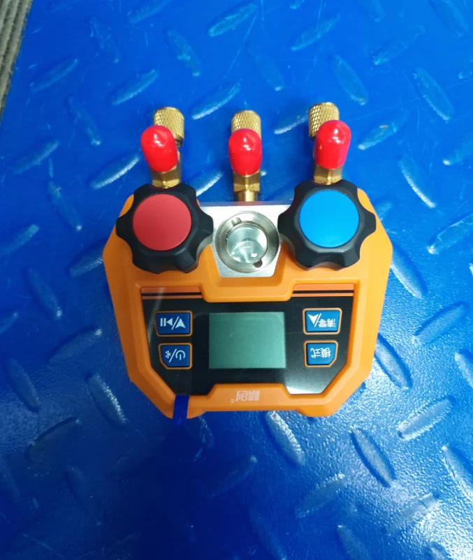 Elitech DMG-4B Refrigerant Digital Manifold Gauge, Dual Valve Electronic Manifold Meter HVAC Tool