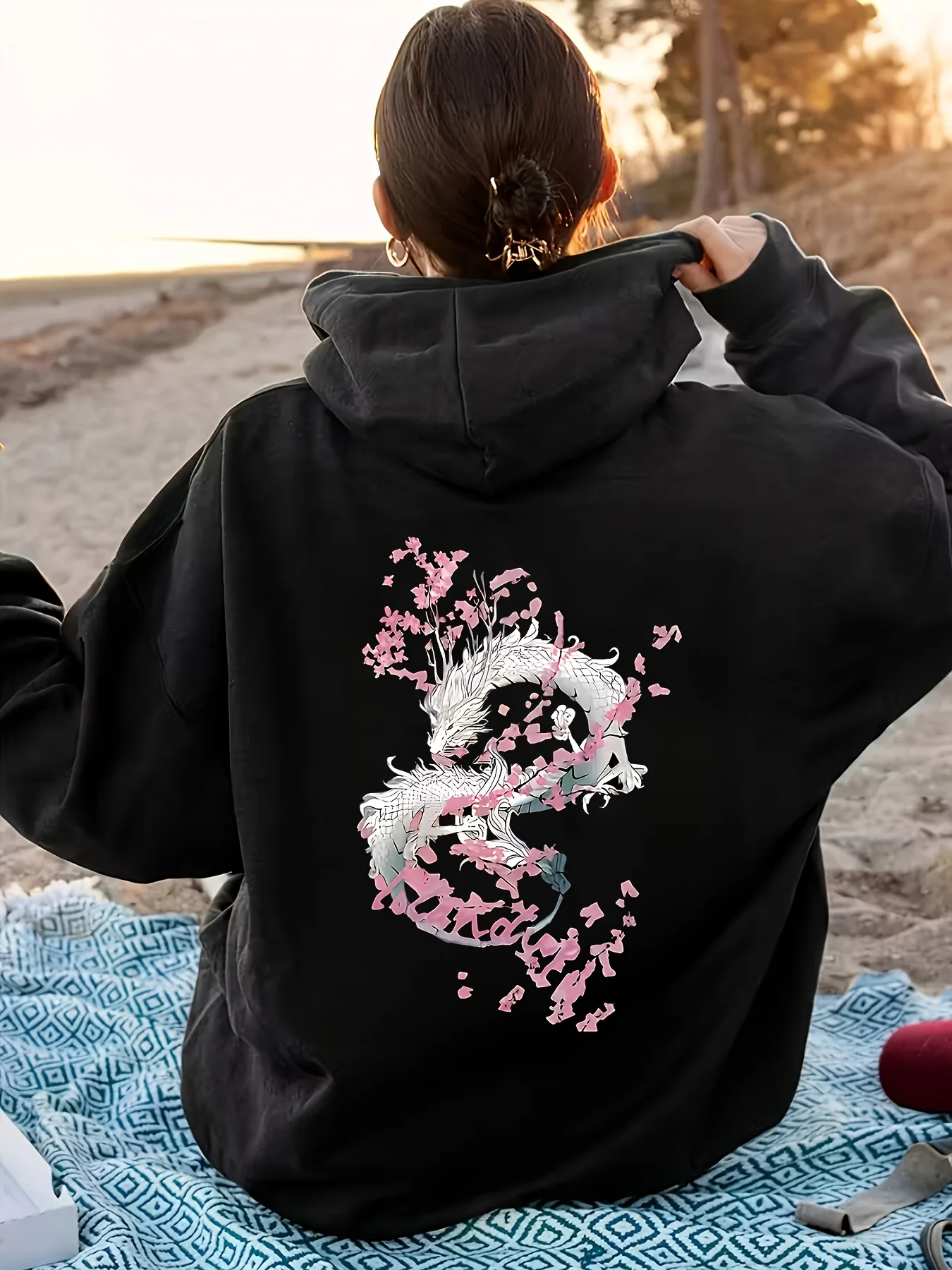 Women Dragon Print Hoodie Unisex Autumn Winter Fleece Oversized Hooded Everyday Outdoors Hoodie for Any Occasion