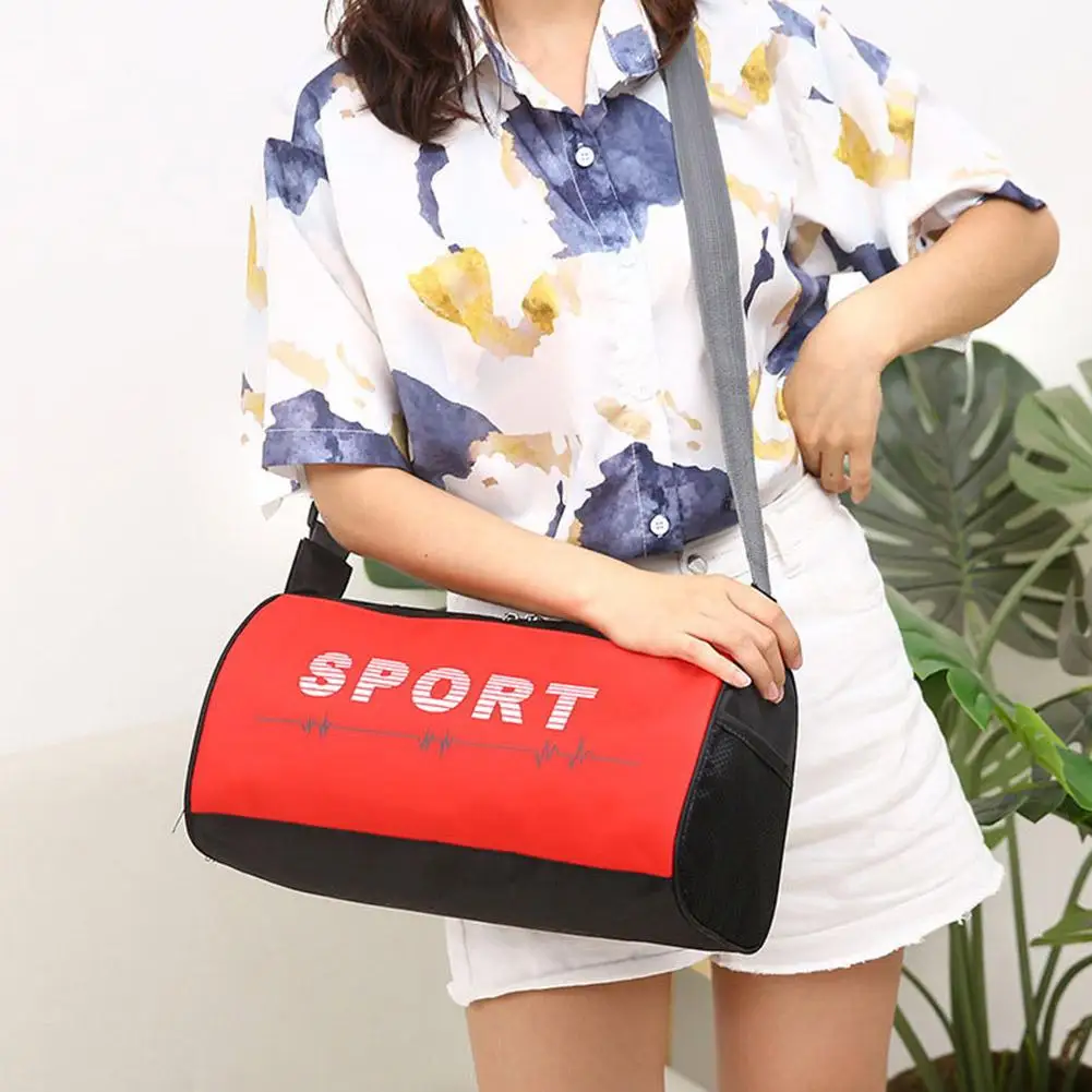 Large Capacity Sports Gym Bag Outdoor Crossbody Bag For Gym,/Yoga Studio Dry And Wet Handbag Portable Training Bag Unisex image 6