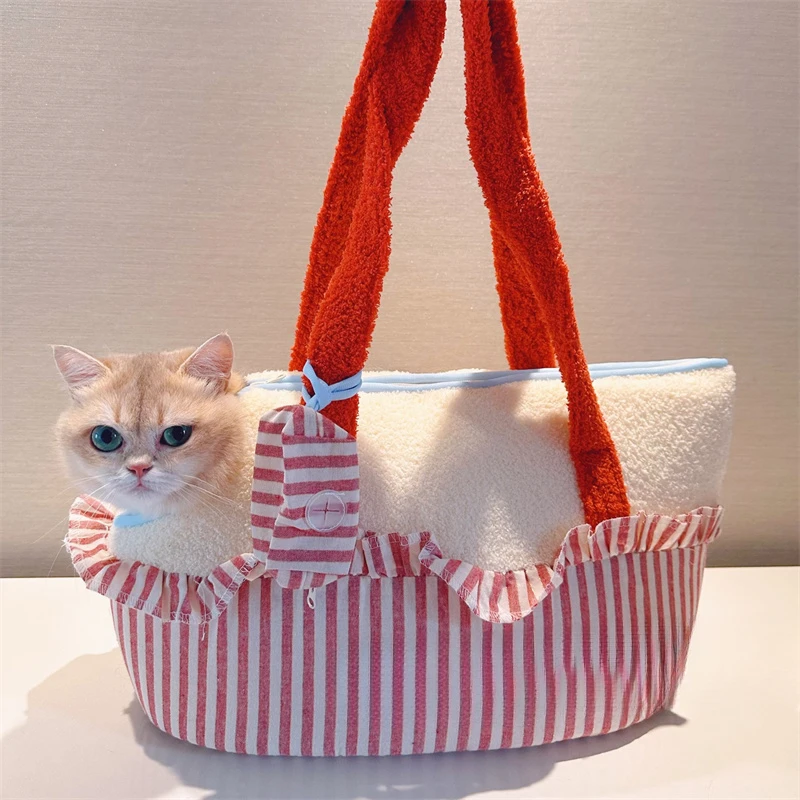 Windproof Cold Cat Shoulder Bag Pet Keep Warm When Going out Backpack Lace Portable Contrast Color Bag