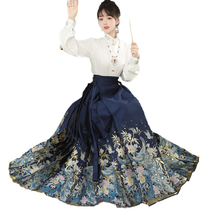 Horse Face Skirt Ming Style Ma Mian Qun Hanfu Women Improved Daily Set Peacocks 2024 New