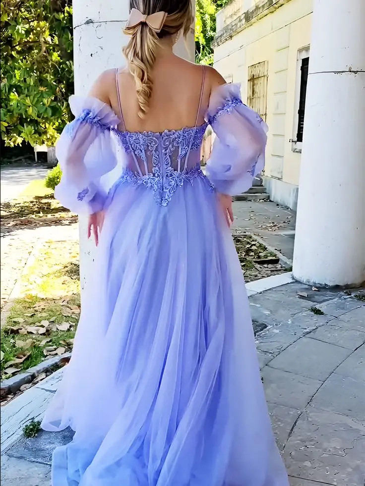 Lavender Prom Dresses Off Shoulder Tulle Lace Appliques Long Sleeves Formal Party Sweep Train Special Occasion Evening Gowns