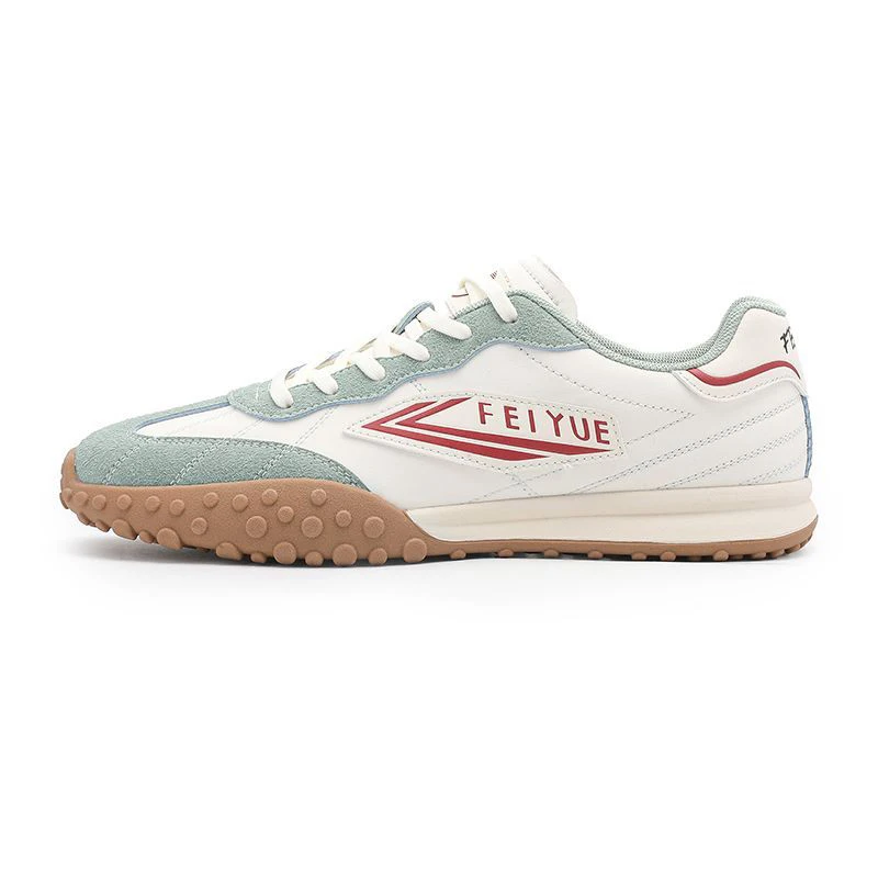 2025 Spring New Thick Bottom Sports Plate Shoes Casual Street Buckle Women's Sneakers Leather Rubber Shoes