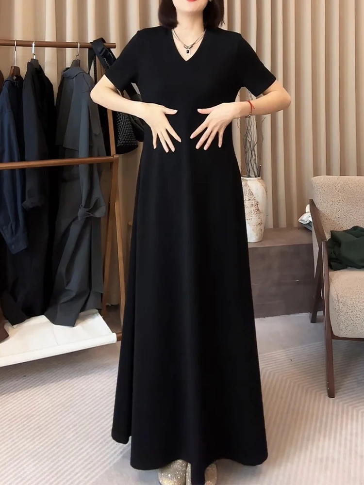 Elegant Black Short Sleeve Long Dress for plus Size Women Autumn 2026 Fashionable Korean Style High Waist A-Line Skirt