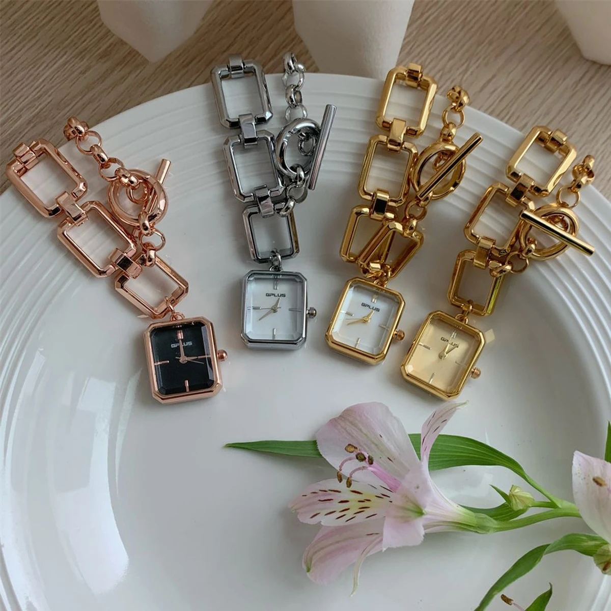 Women Quartz Watch Luxury Square Rose Gold Rectangle Sliver Clock Reloj Ladies Stainless Steel Bangle Bracelet Design Wristwatch