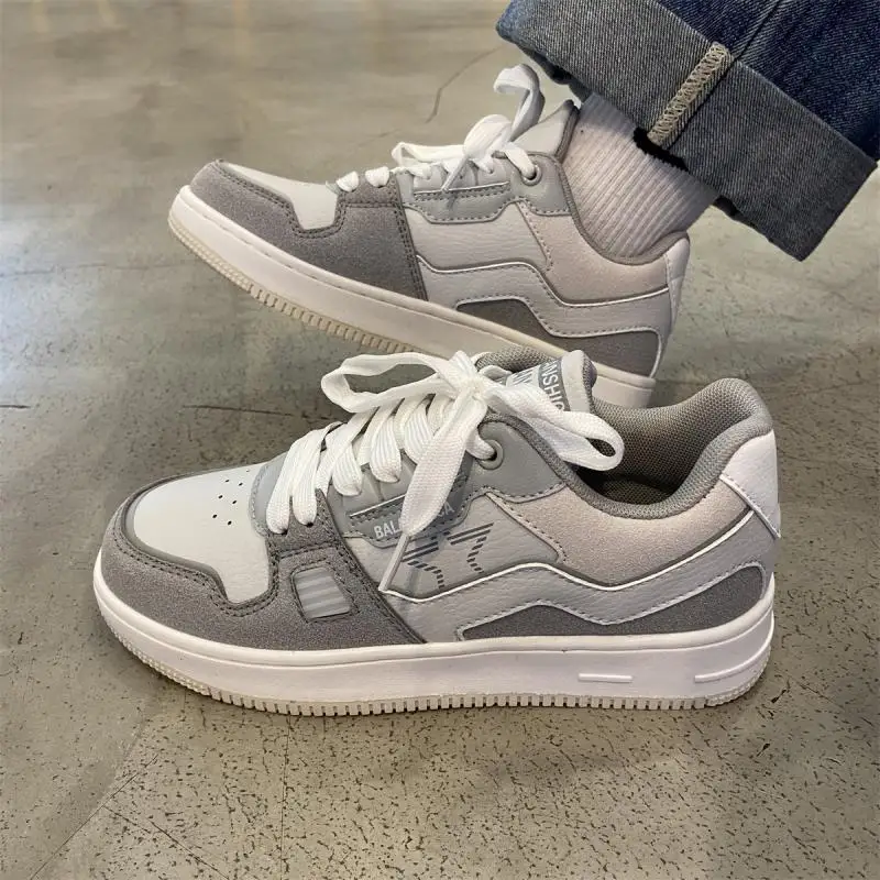 Grey Platform Sports Shoes Sneakers for Women Tennis Female Skateboard Basket Casual Vulcanize Spring Summer 2024 Vintage