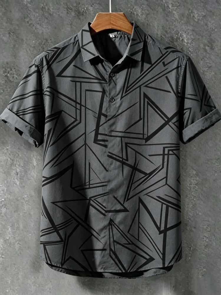

Men's Loose Comfort 3-Button Short Sleeve Shirt, Dark Grey Abstract Line Graphic Casual Top, Modern Streetwear