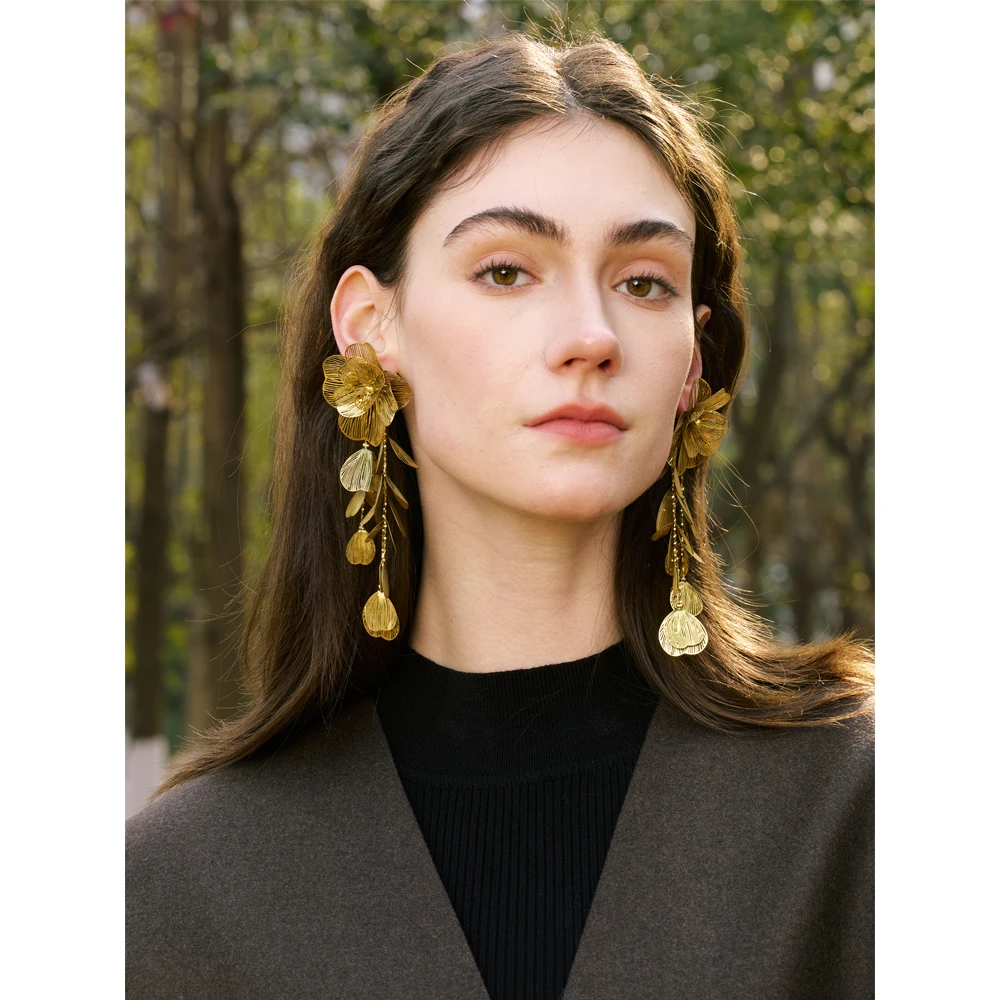 Thumbnail 3 - #22 Drop Earrings Comparison Guide