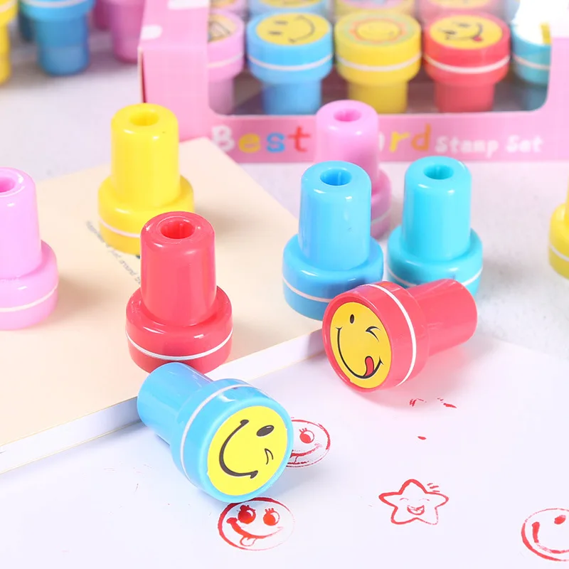 10Pcs/Set 1 Box Smiling Face Cartoon Seal Assorted Stamps for Kids Self-Ink Cartoon Stamps Party Favor Children Treasure Box