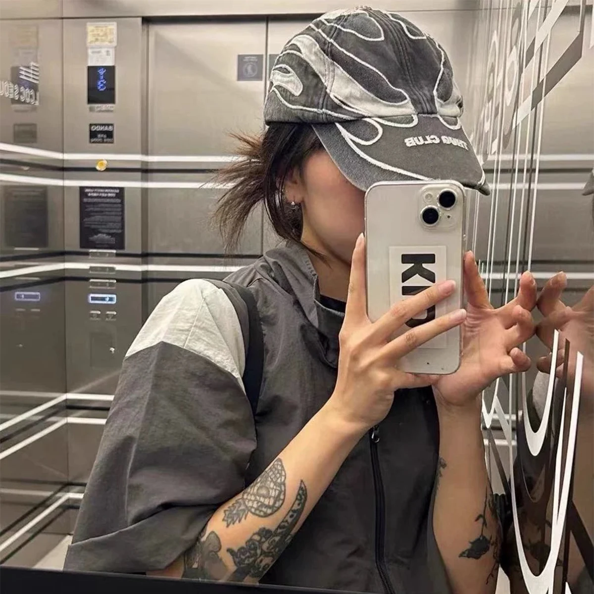 المتخصصة الهيب هوب رسالة لهب العلم قبعات البيسبول جديد للجنسين ظلة الشخصية تنوعا كتلة اللون موضة الرجعية ins بلغت ذروتها قبعات